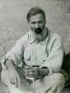 Constantin Brancusi smoking